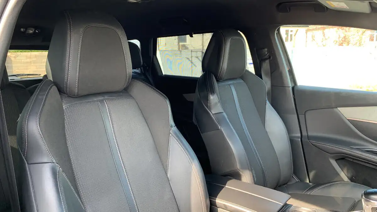 2022-peugeot-5008-suv-15-bluehdi-gt-eat8-big-19