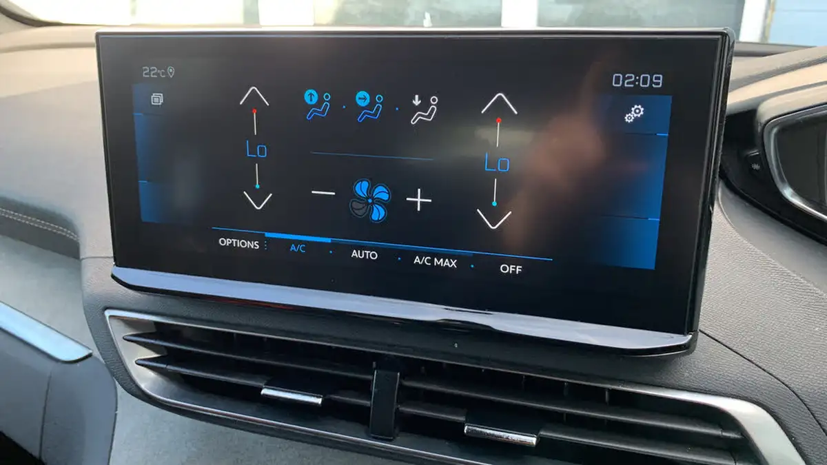 2022-peugeot-5008-suv-15-bluehdi-gt-eat8-big-43
