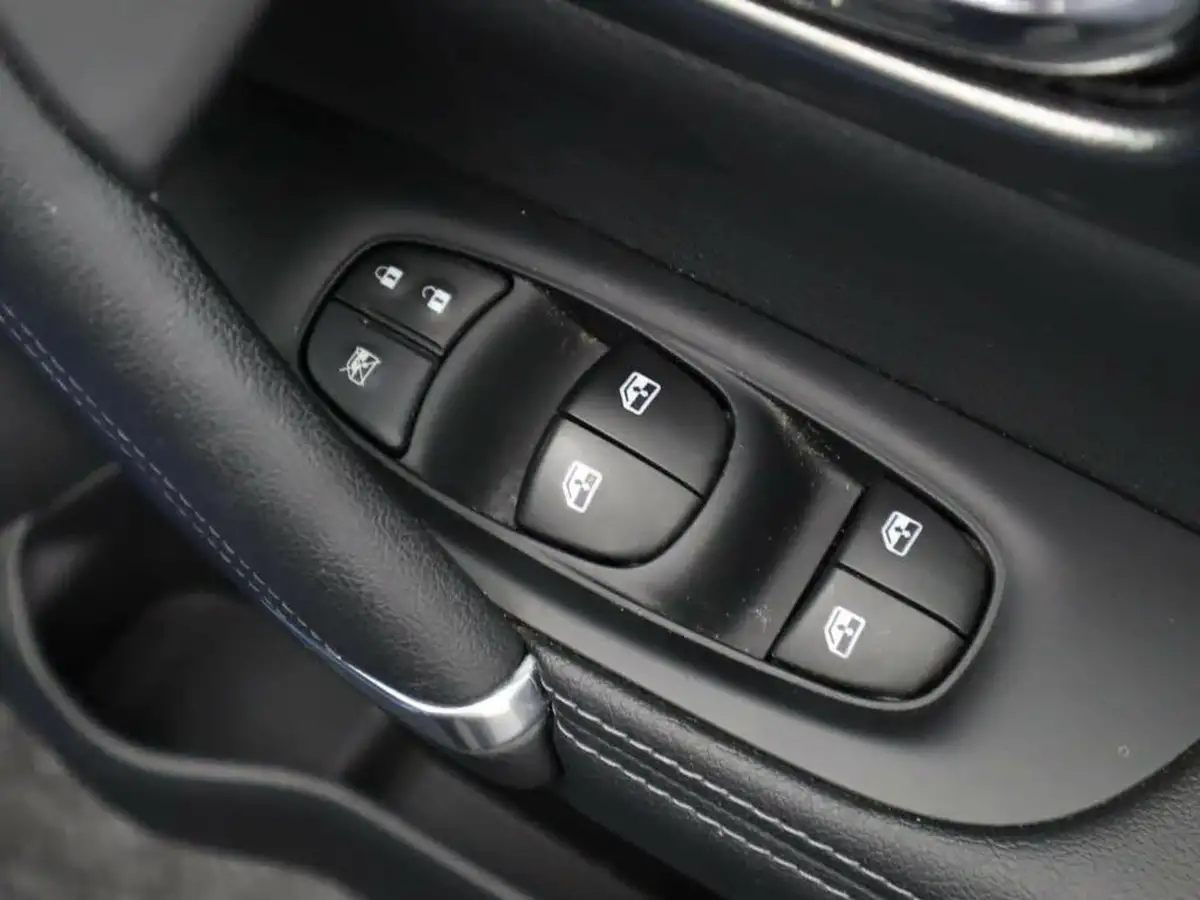 2019-nissan-qashqai-15dci-tekna-115ps-big-17