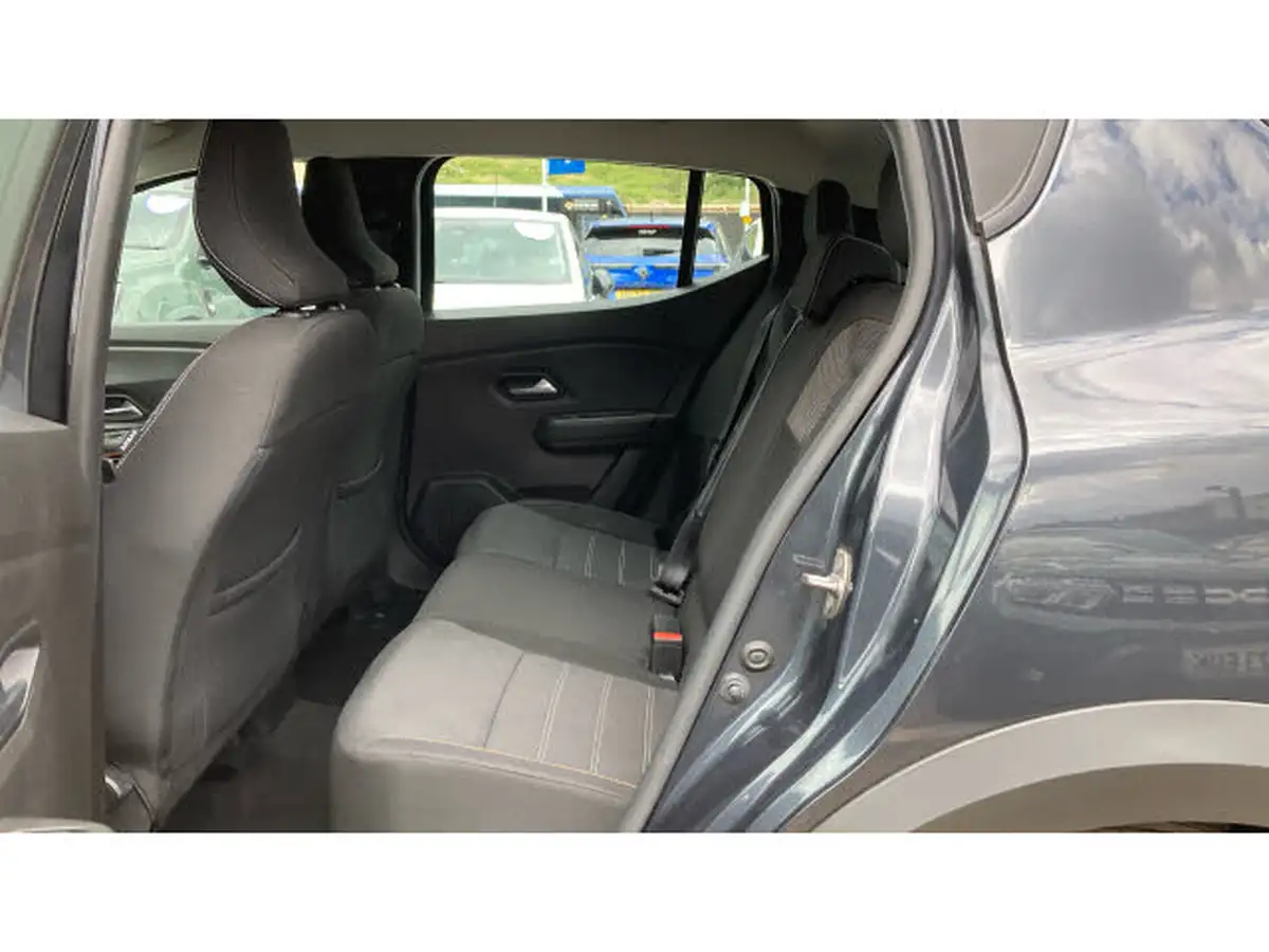 2022-dacia-sandero-stepway-10-tce-prestige-90bhp-big-15