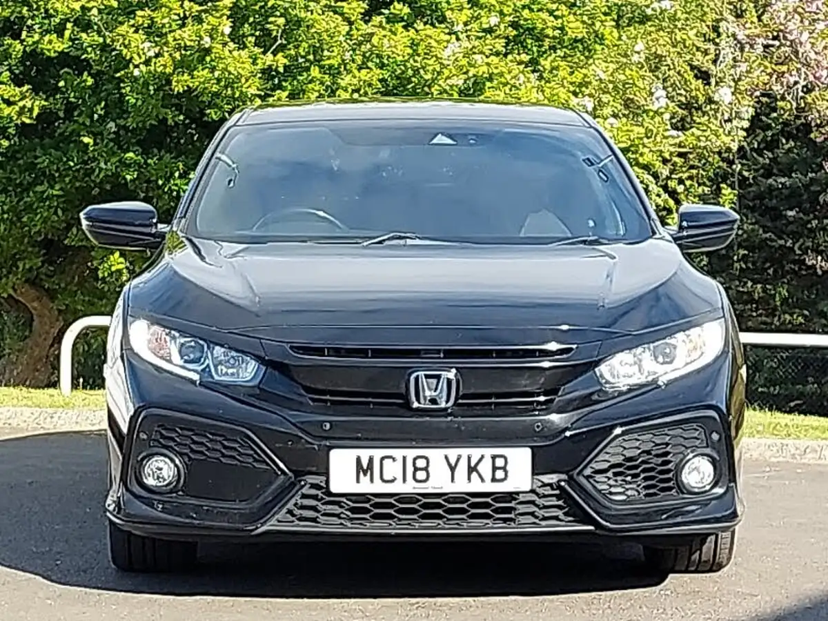 2018-honda-civic-16-i-dtec-sr-hatchback-5d-big-11
