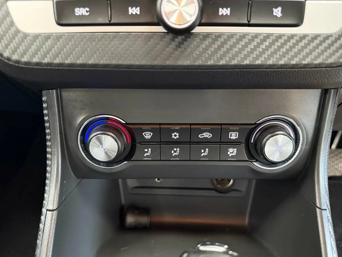 2018-mg-zs-suv-10t-gdi-exclusive-big-38