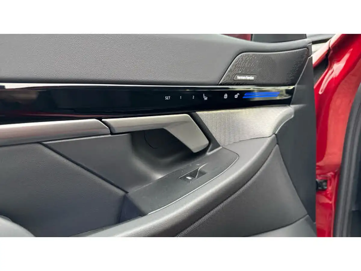 2025-bmw-5-series-20-520i-m-sport-mht-saloon-4d-big-25