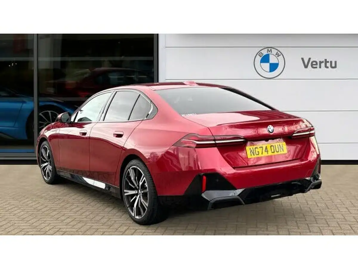 2025-bmw-5-series-20-520i-m-sport-mht-saloon-4d-big-1