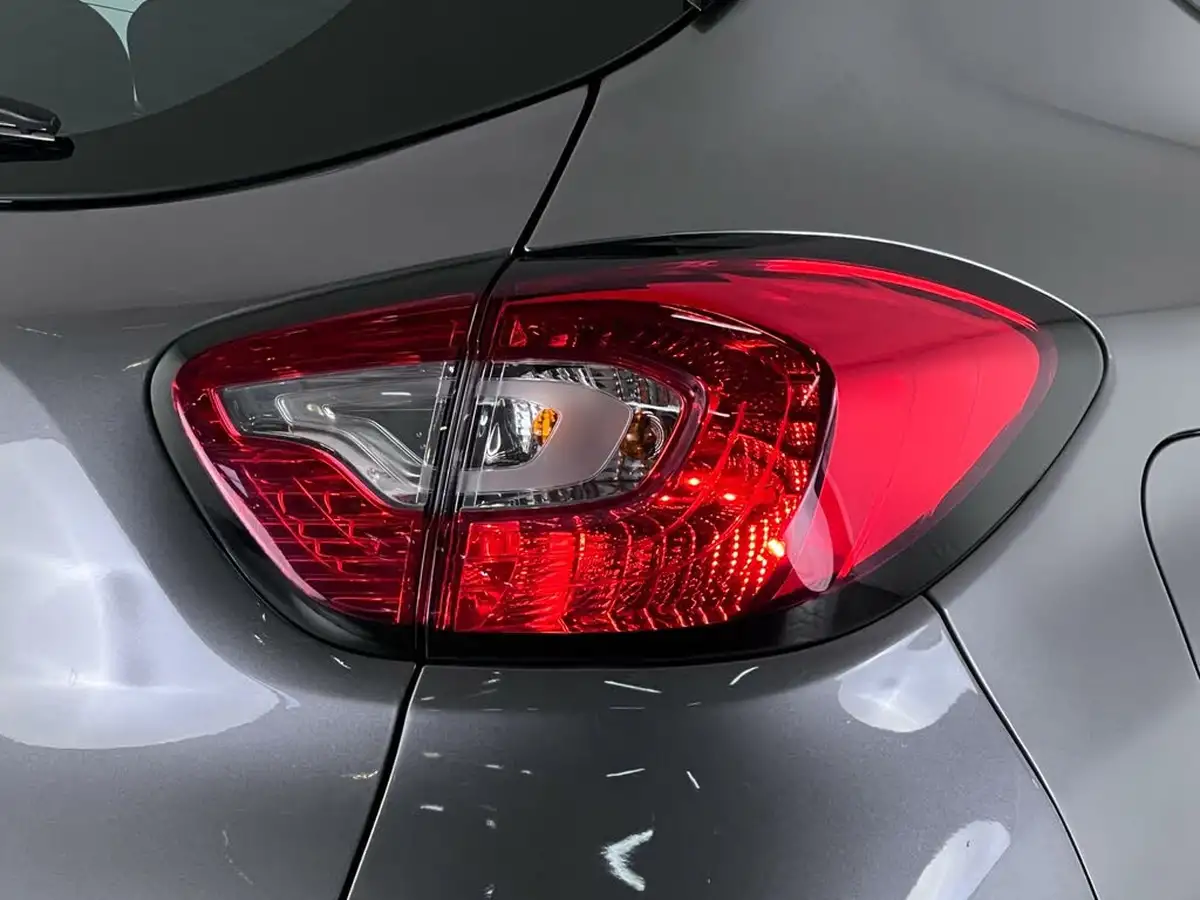 2016-renault-captur-15dci-dynamique-nav-90bhp-energy-ss-big-7