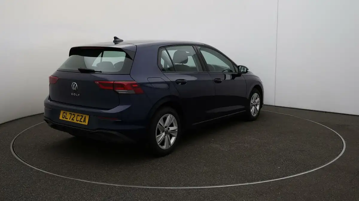 2022-volkswagen-golf-15-tsi-life-130ps-hatchback-big-7