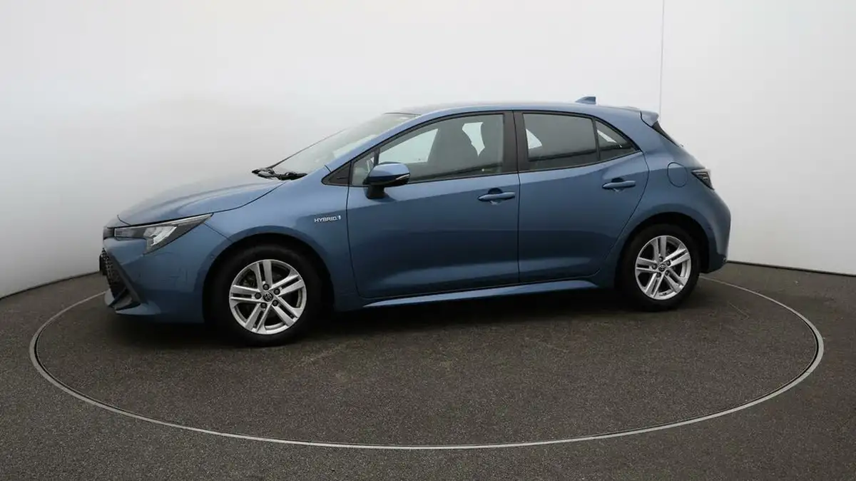 2021-toyota-corolla-18-vvt-i-icon-tech-trk-hatchback-5d-big-57