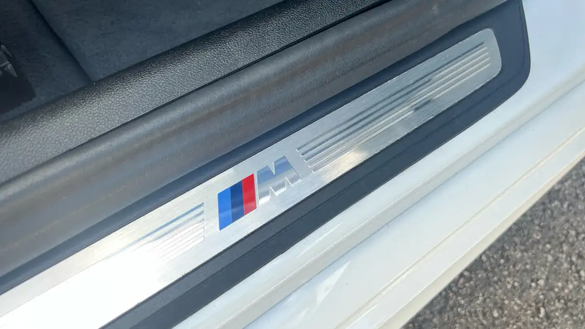 2022-bmw-5-series-20-530e-m-sport-touring-5d-big-18