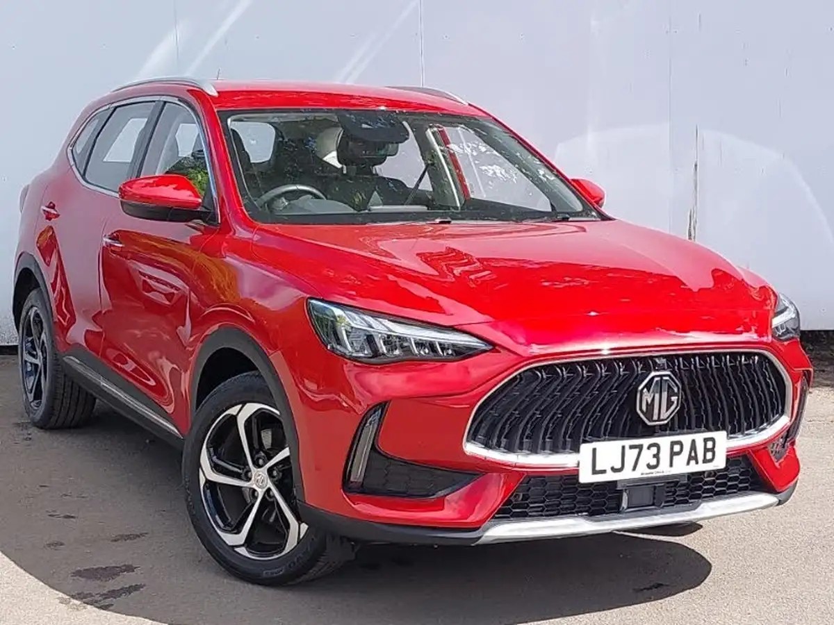 2023-mg-hs-15t-gdi-se-162ps-dct-big-0