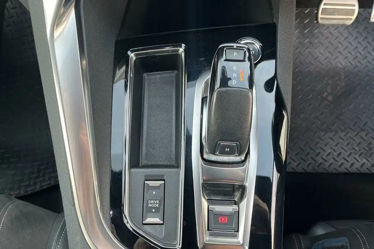 2022-peugeot-5008-suv-15-bluehdi-gt-premium-big-38