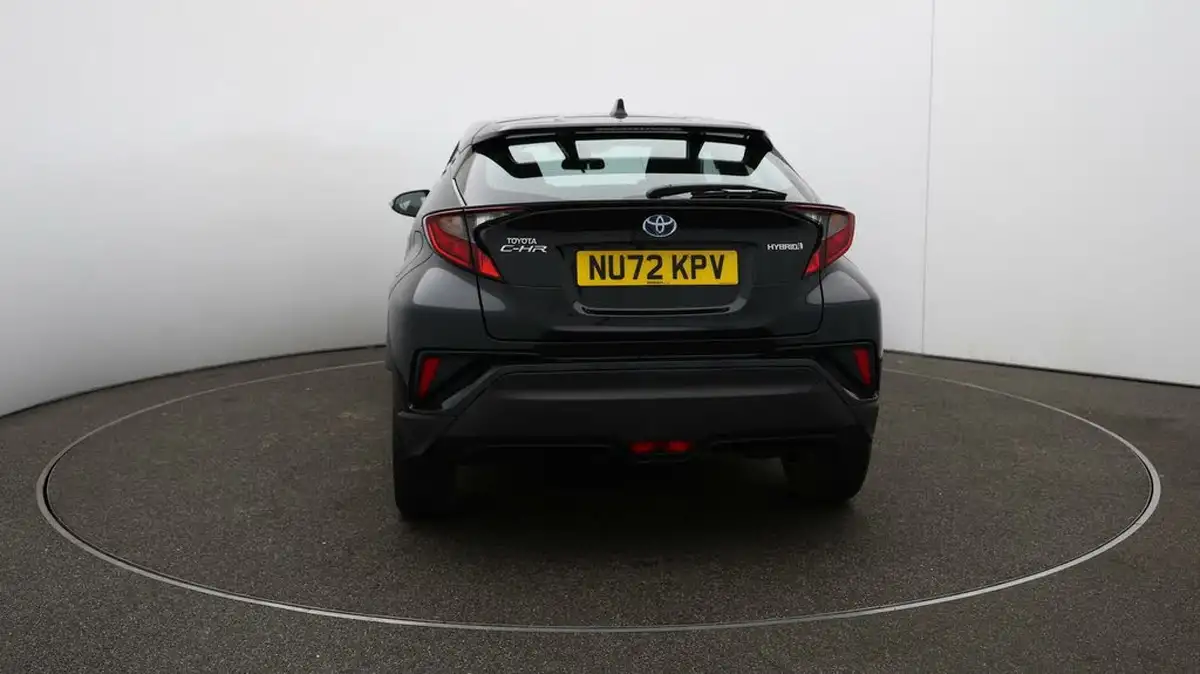 2022-toyota-c-hr-18-vvt-i-icon-big-52