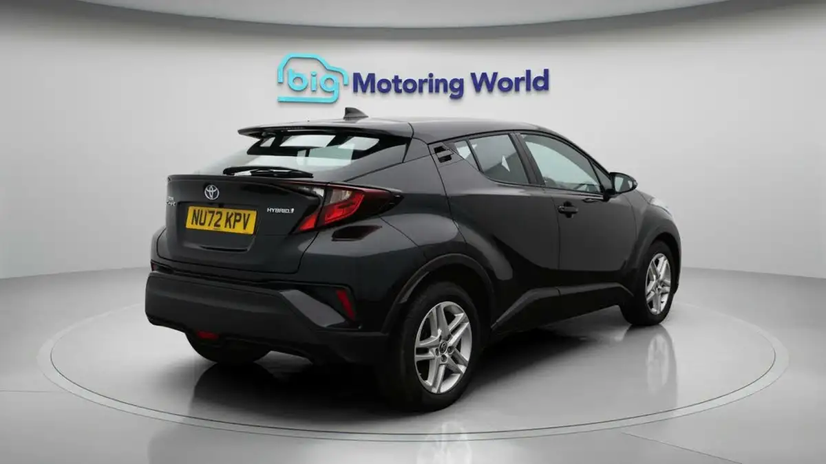 2022-toyota-c-hr-18-vvt-i-icon-big-7