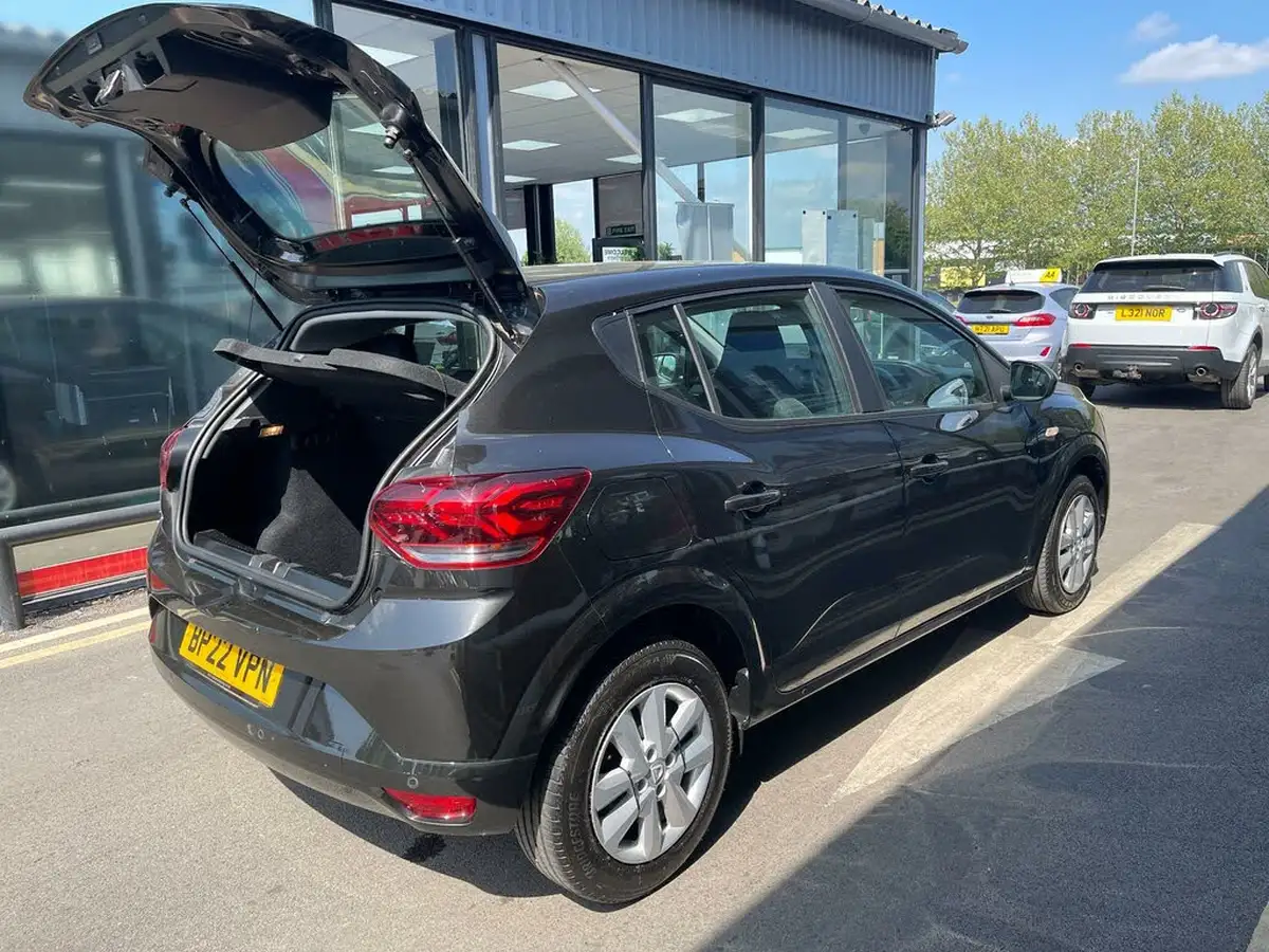 2022-dacia-sandero-10-tce-comfort-90bhp-big-11