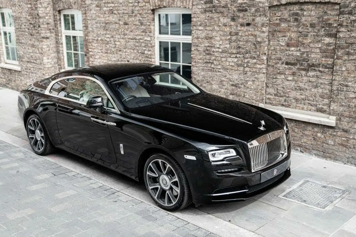 2021-rolls-royce-wraith-66-big-11