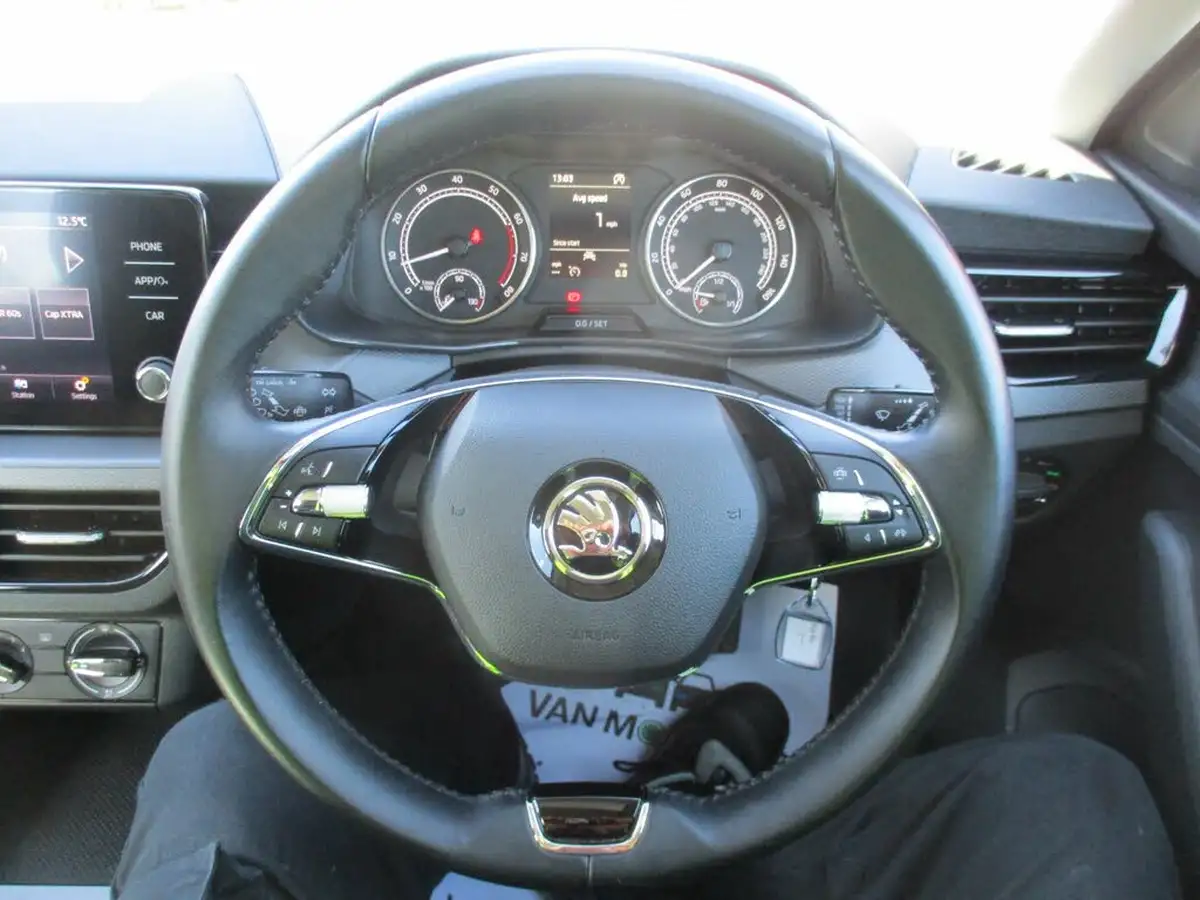 2023-skoda-scala-15-tsi-se-big-11