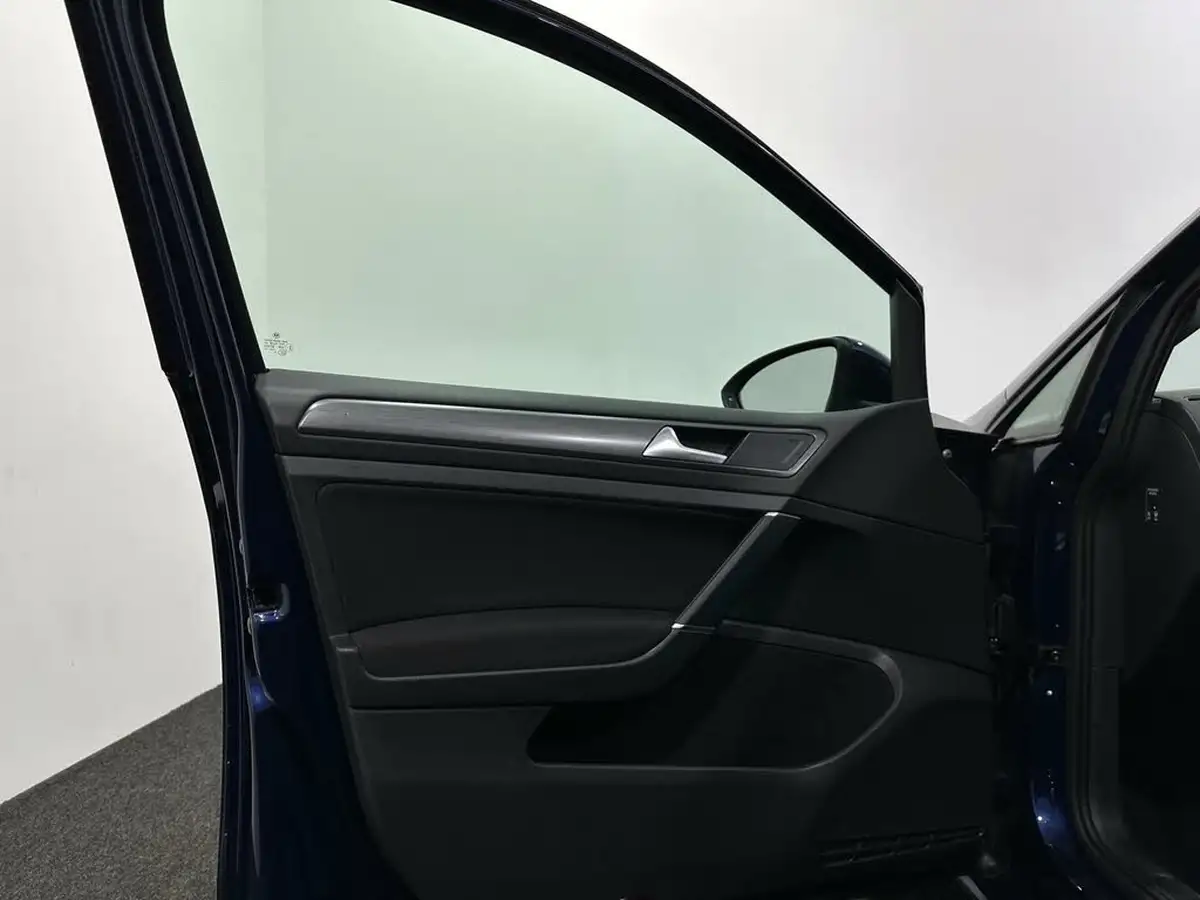 2020-volkswagen-golf-15-tsi-match-edition-150ps-hatchback-big-37