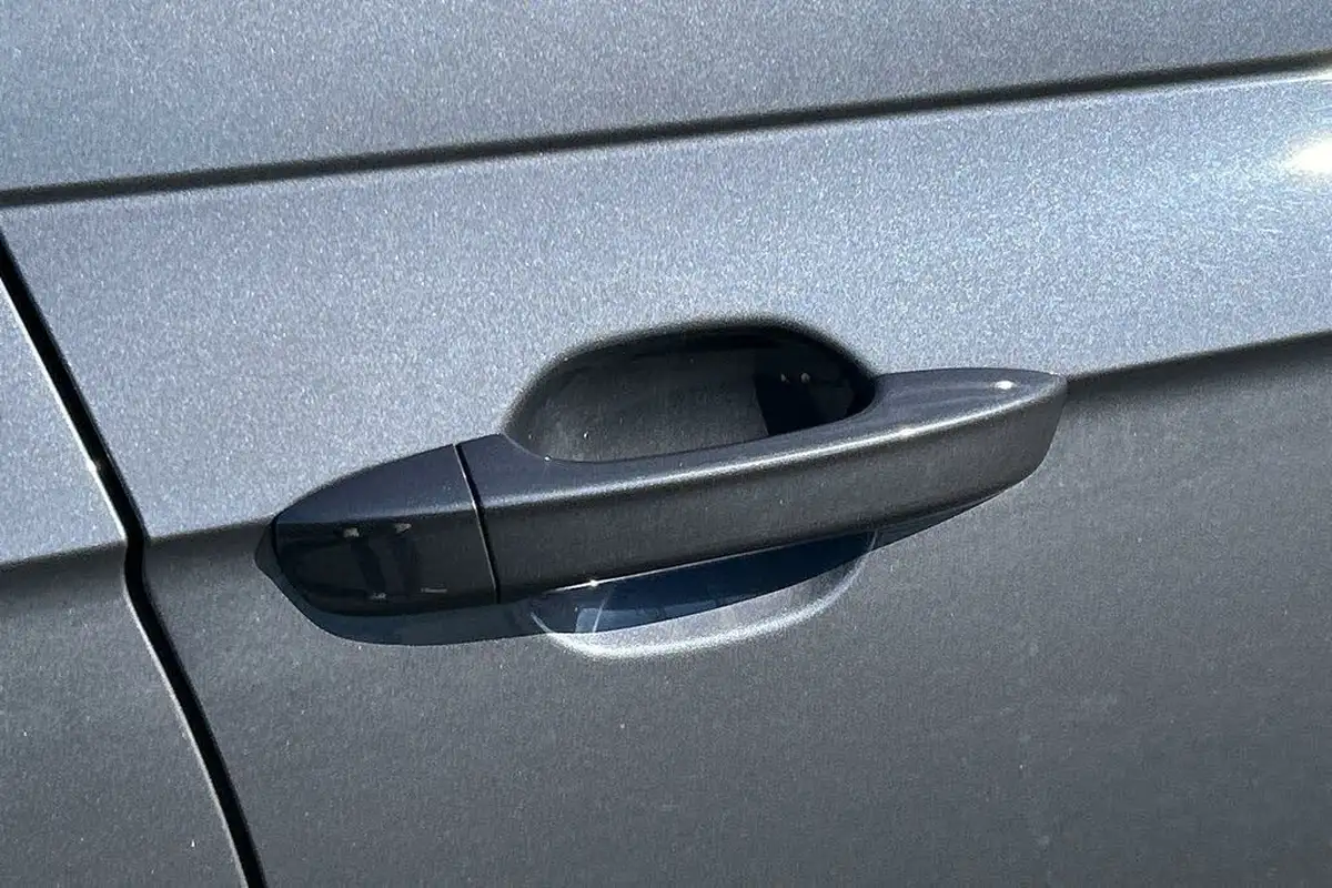 2022-volkswagen-taigo-10-tsi-r-line-dsg-big-28
