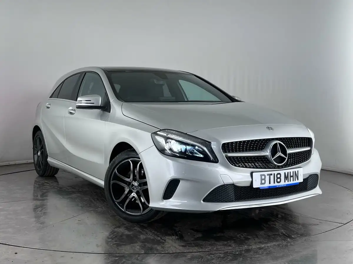 2018-mercedes-benz-a-class-21d-a200d-sport-edition-plus-7g-dct-big-31