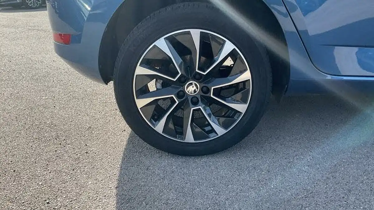 2021-skoda-fabia-10-tsi-se-drive-95ps-hatchback-dsg-big-39