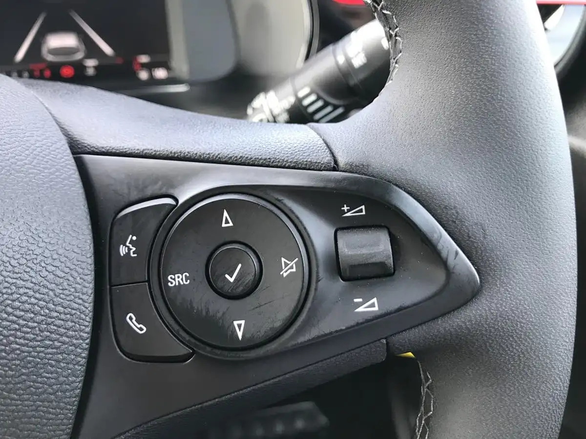 2023-vauxhall-corsa-12i-gs-big-24