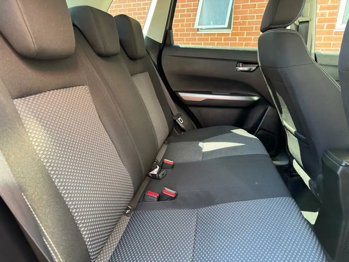 2020-suzuki-vitara-14-boosterjet-sz-t-129ps-mild-hybrid-big-14