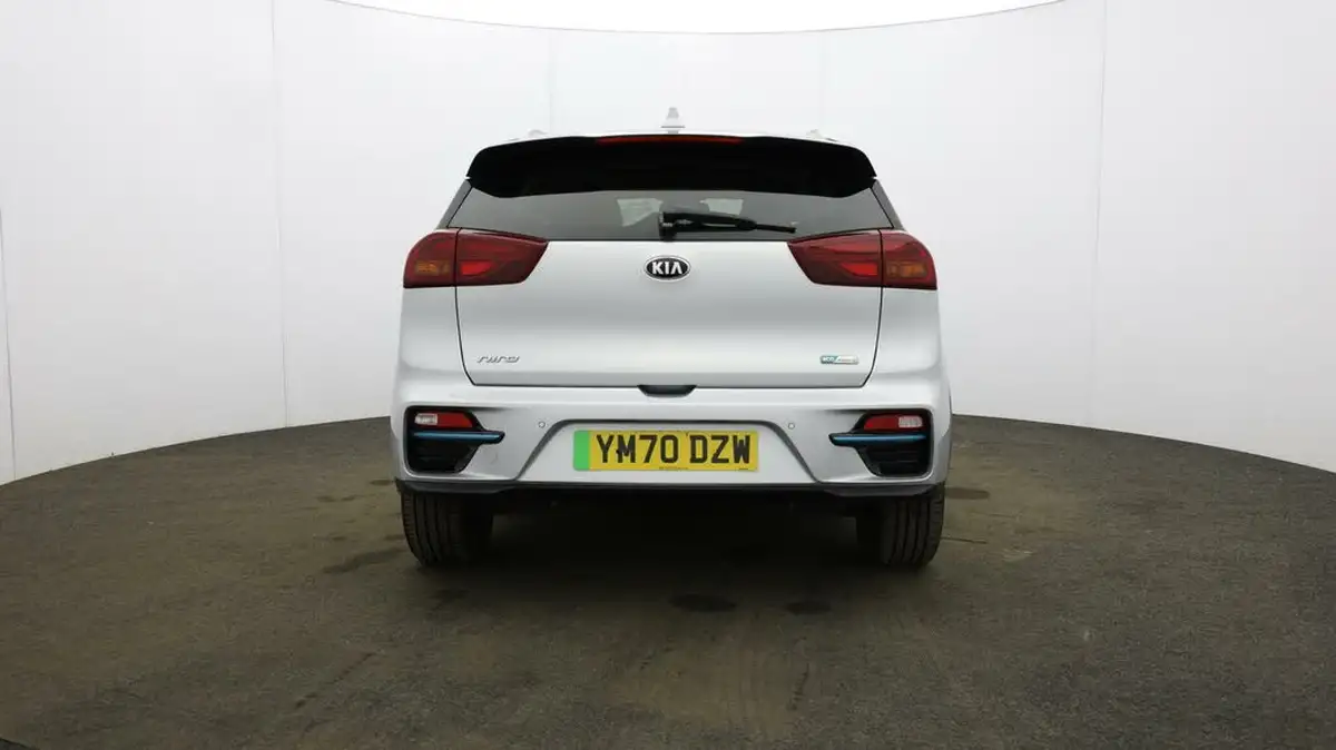 2021-kia-e-niro-ev-4-big-55