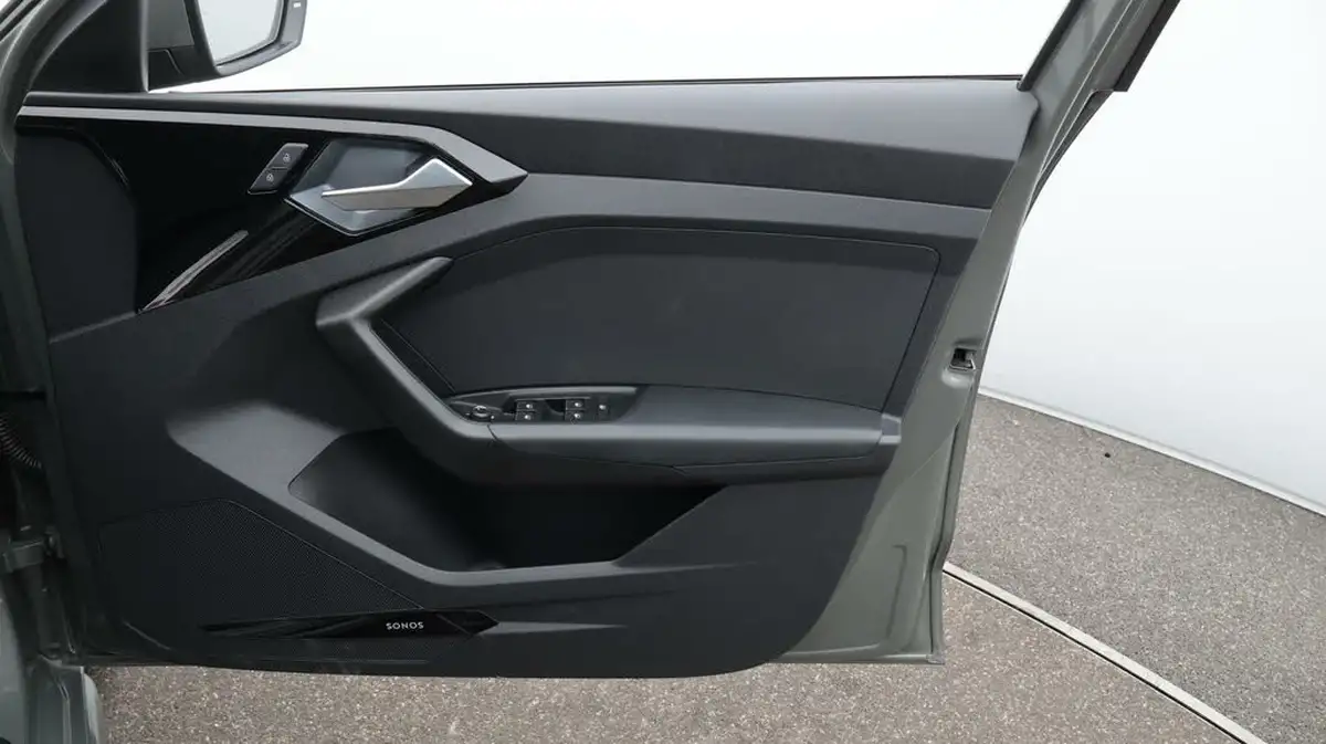 2023-audi-a1-10-30-tfsi-s-line-big-15