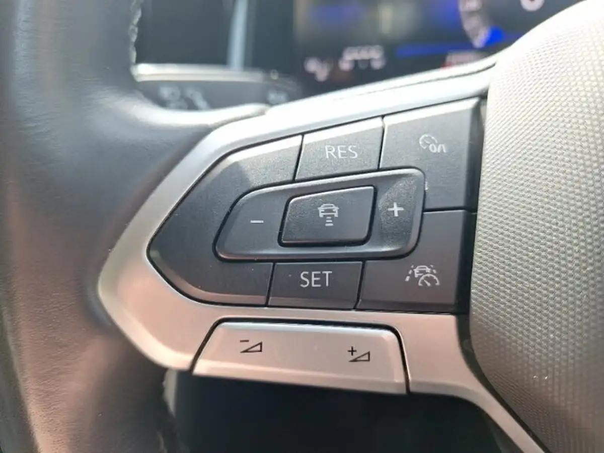 2023-volkswagen-taigo-10-tsi-life-95ps-big-17
