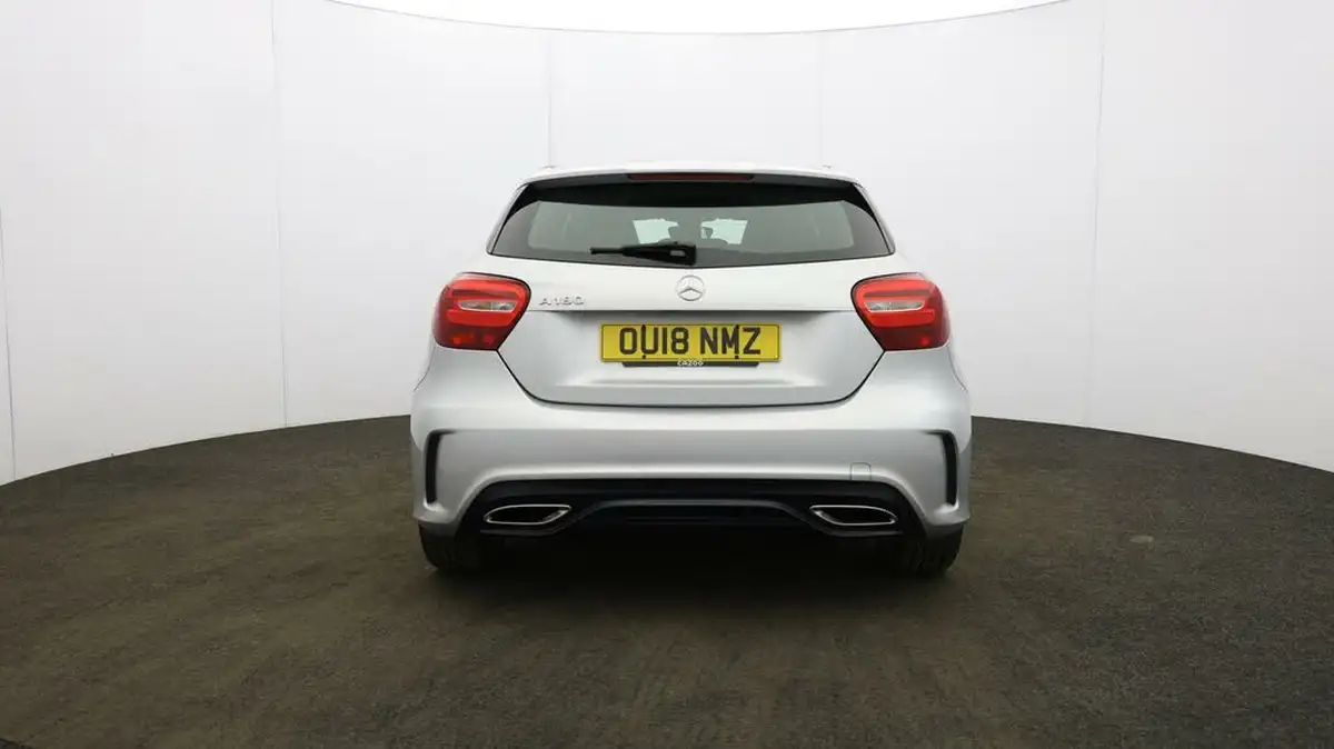 2018-mercedes-benz-a-class-16-a180-amg-line-ss-big-54