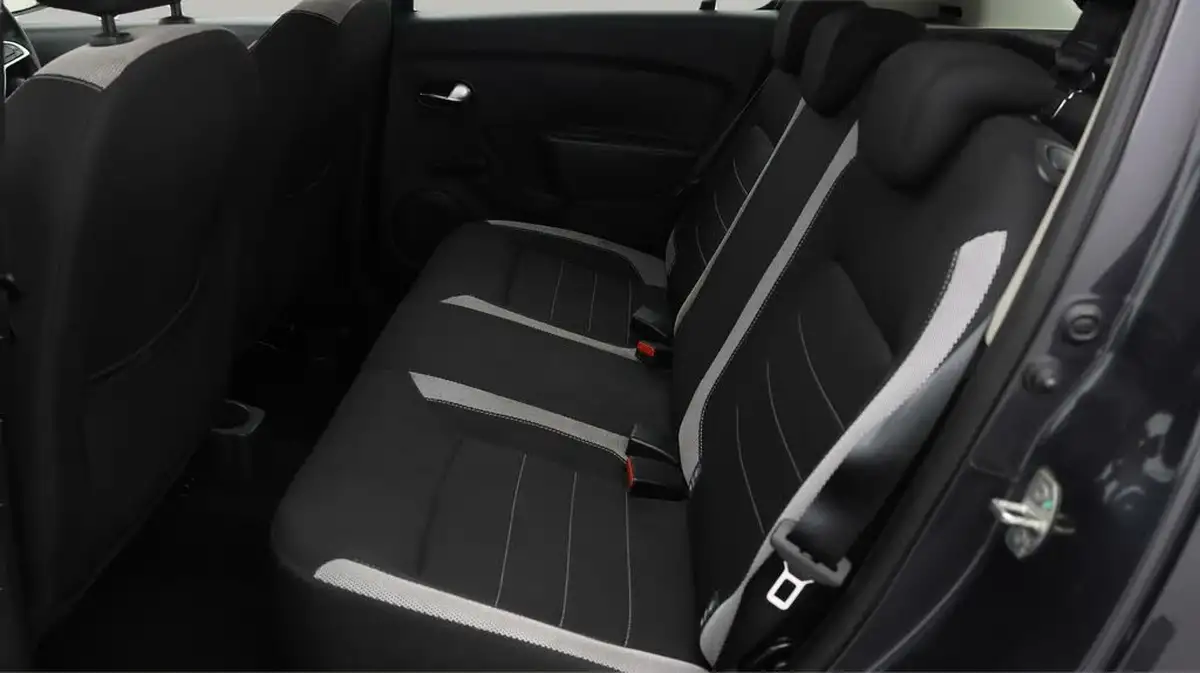 2020-dacia-sandero-stepway-09-tce-comfort-big-15
