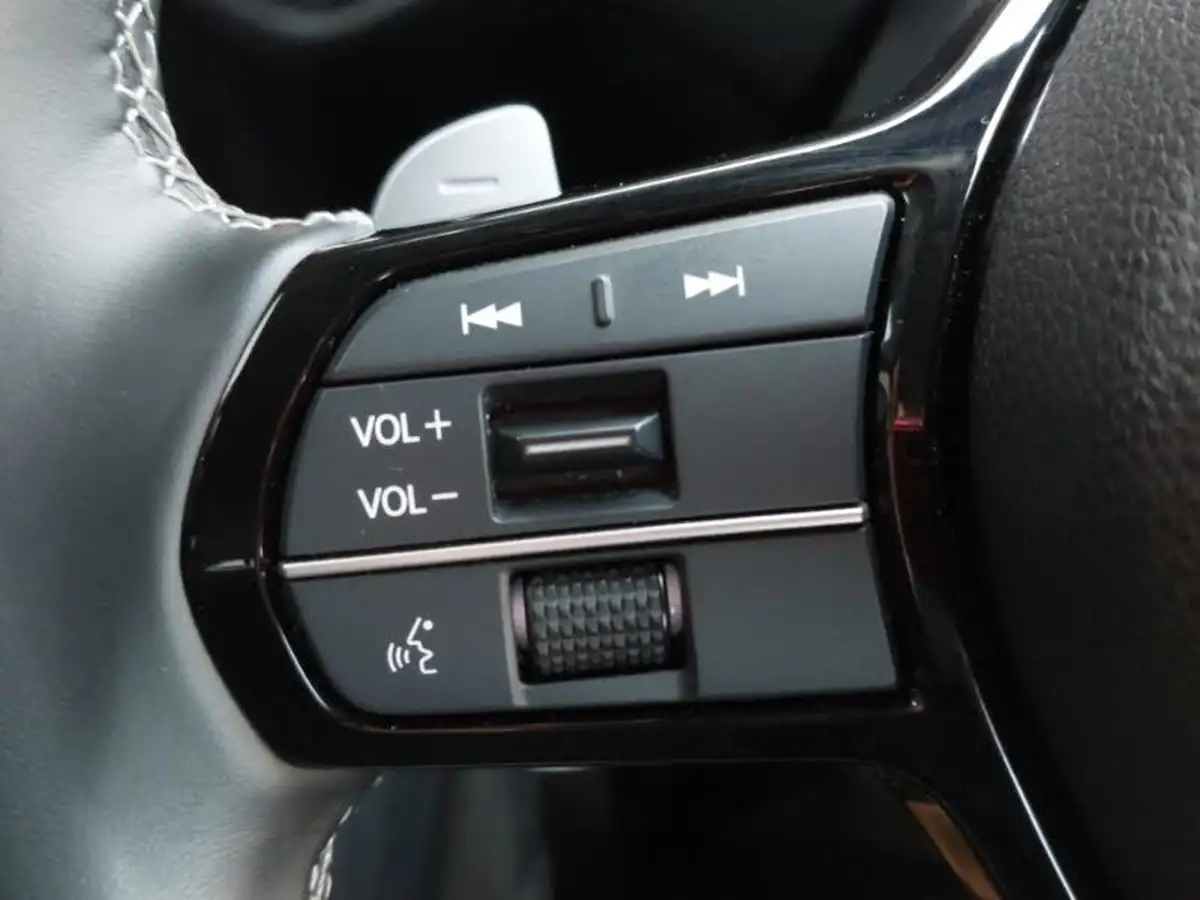 2024-honda-zr-v-20-i-mmd-advance-big-13