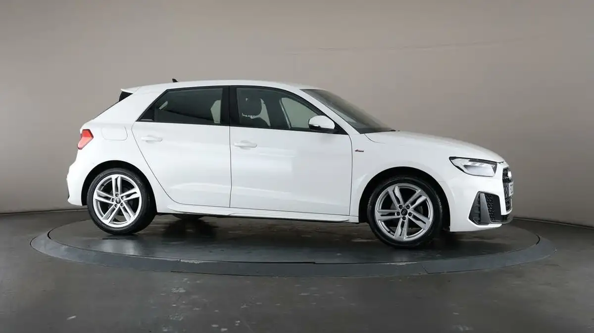 2023-audi-a1-10-25-tfsi-s-line-big-49