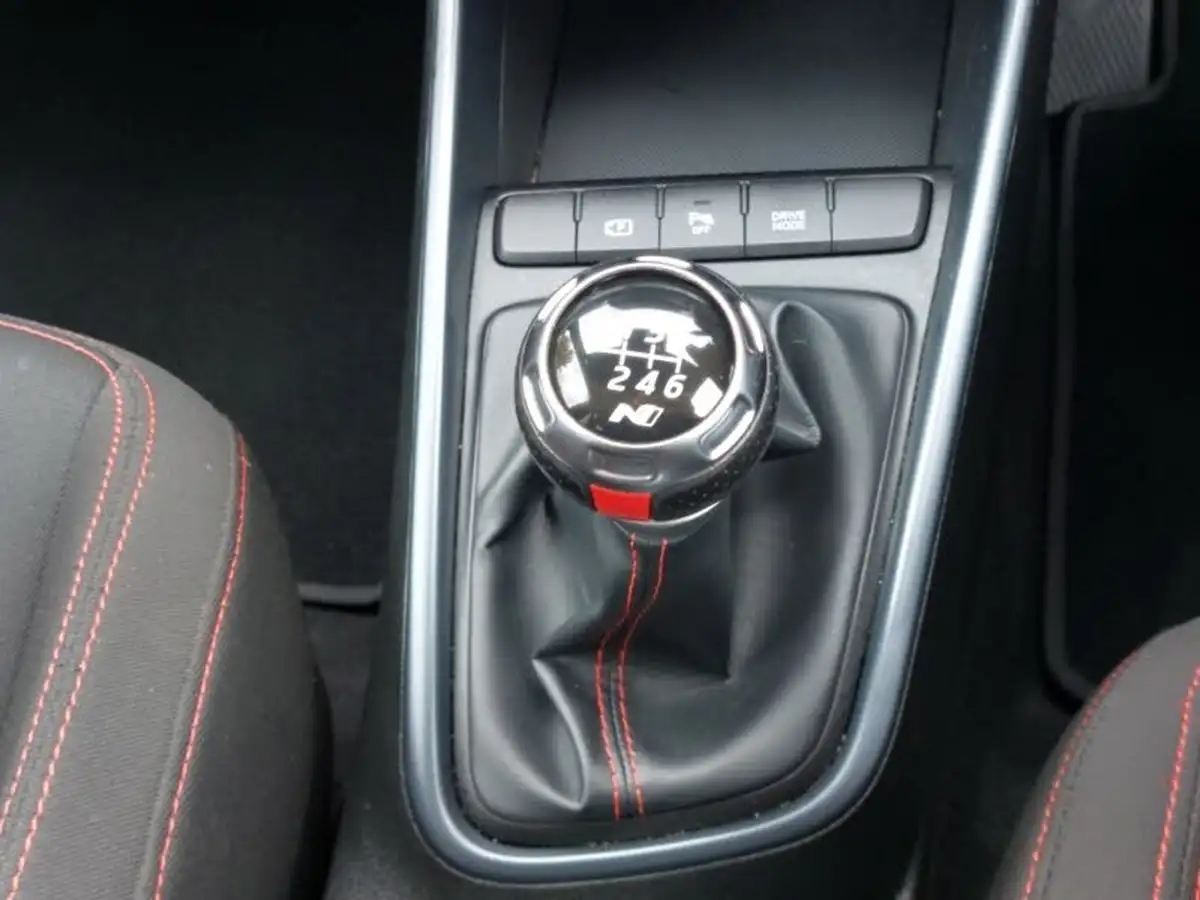 2023-hyundai-i20-10-t-gdi-n-line-eclutch-imt-big-17