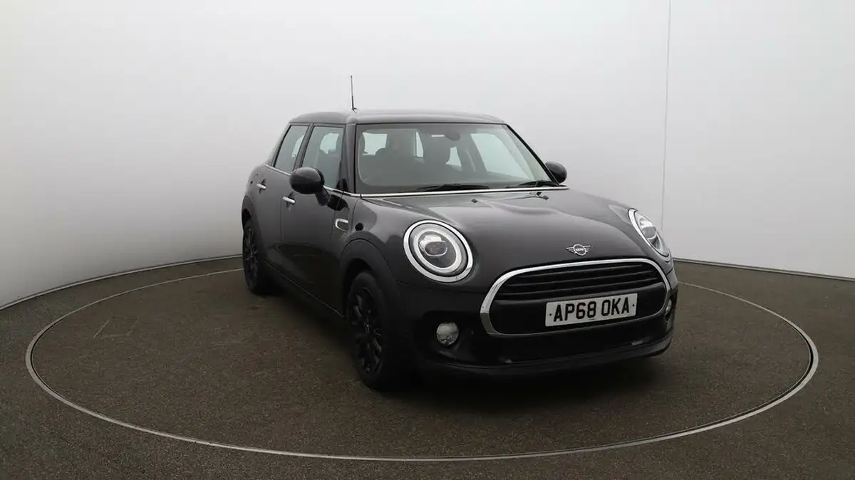 2018-mini-cooper-15-cooper-classic-ss-hatchback-5d-big-31