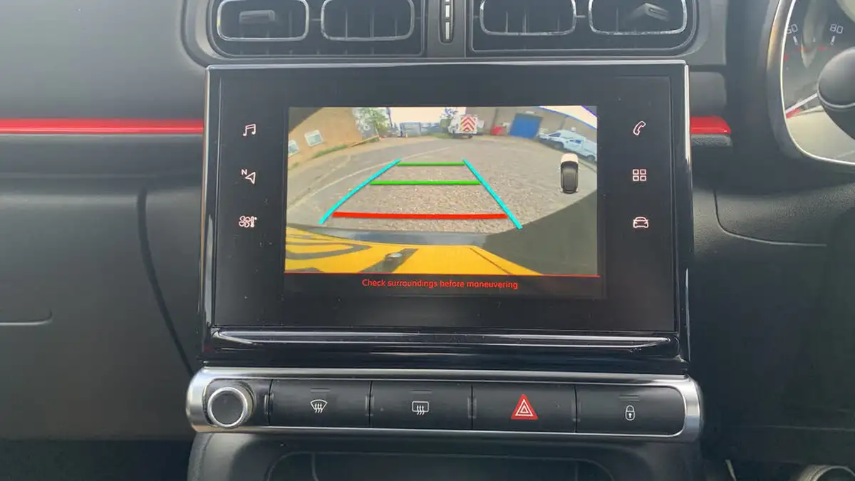 2018-citroen-c3-12-puretech-flair-nav-edition-82ps-big-28