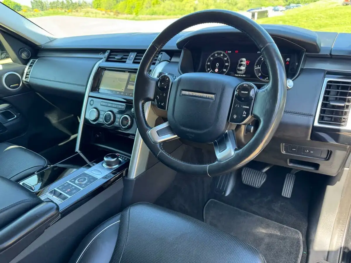 2019-land-rover-discovery-30-sd-v6-hse-luxury-big-43