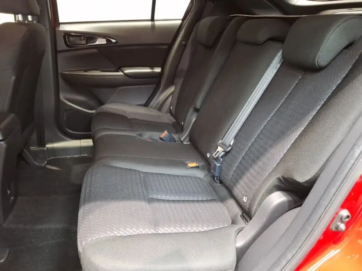2019-mitsubishi-eclipse-cross-15-2-big-5