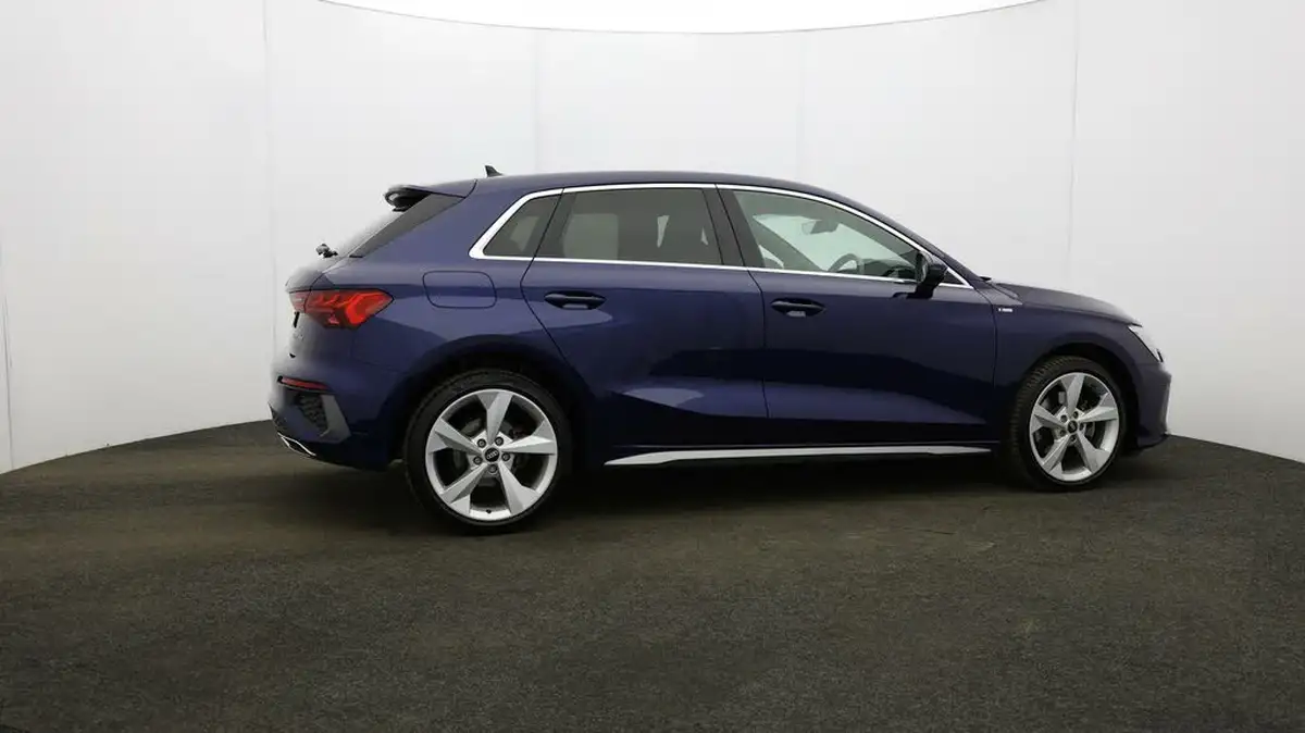 2021-audi-a3-14-40-tfsi-e-s-line-big-49