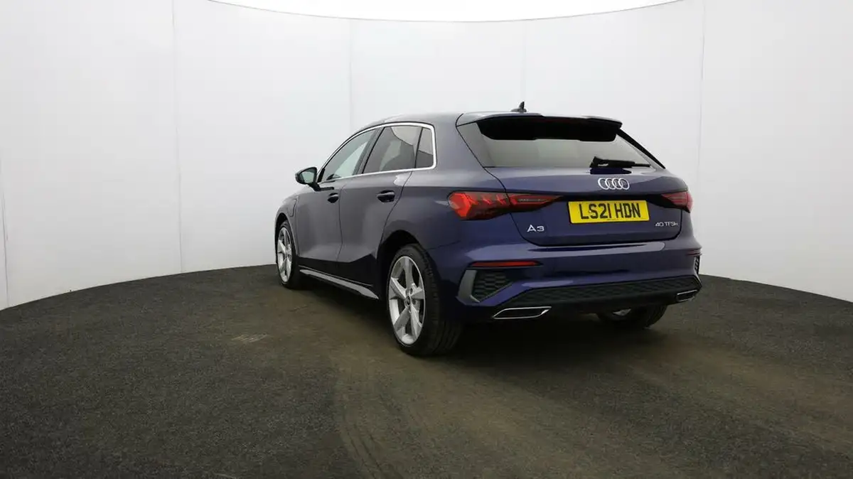 2021-audi-a3-14-40-tfsi-e-s-line-big-25