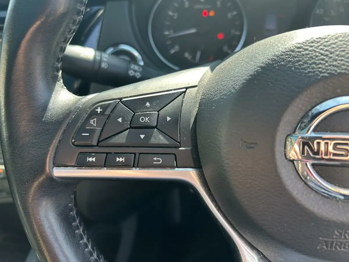 2017-nissan-qashqai-12-dig-t-tekna-big-10