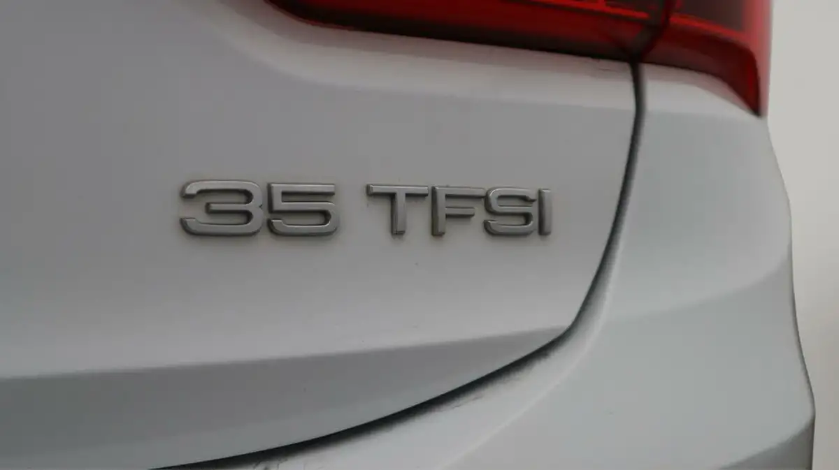 2022-audi-q3-15-35-tfsi-black-edition-cod-sportback-s-tronic-big-22