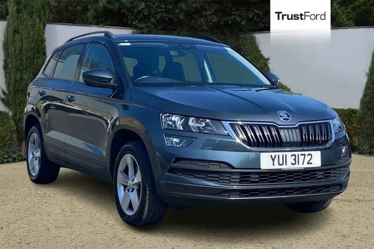 2022-skoda-karoq-10-tsi-se-big-0