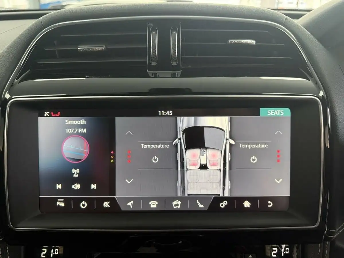 2017-jaguar-f-pace-20-i4d-r-sport-180ps-awd-ss-auto-big-40