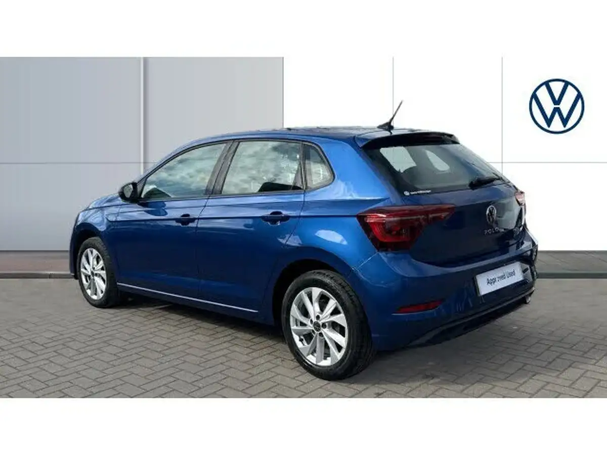 2022-volkswagen-polo-10-tsi-style-big-2
