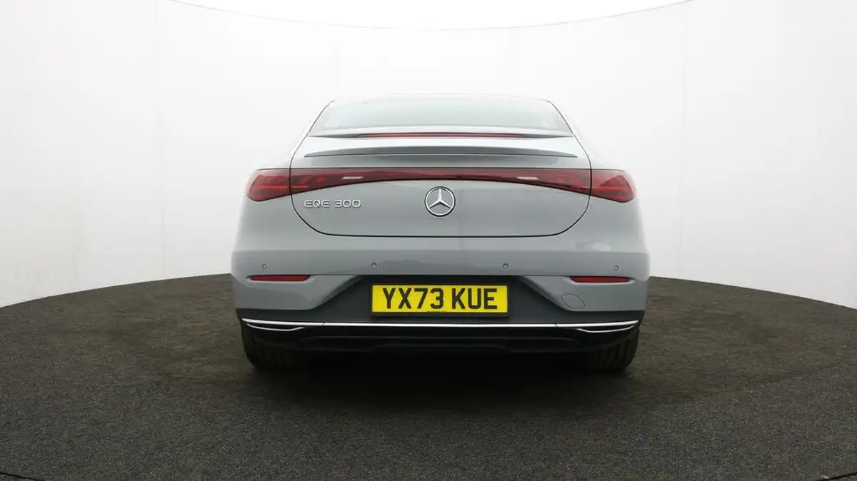 2023-mercedes-benz-eqe-e-eqe-300-sport-edition-big-36