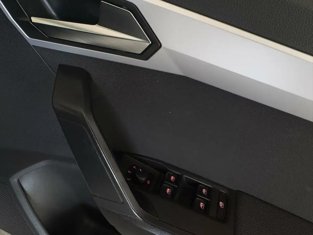 2022-seat-ibiza-10-tsi-fr-110ps-dsg-big-23