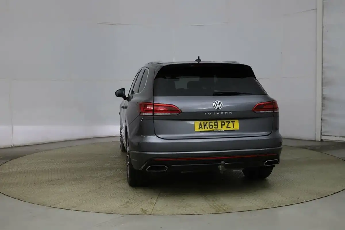 2019-volkswagen-touareg-30tdi-r-line-tech-286ps-big-5