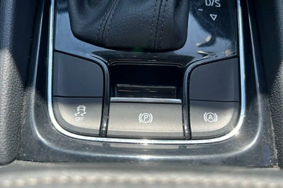 2020-skoda-kodiaq-15-tsi-se-5-dsg-big-16