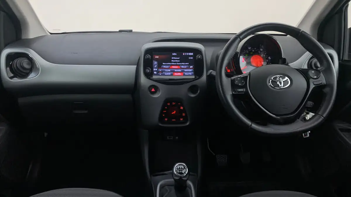 2019-toyota-aygo-10-vvt-i-x-trend-big-8
