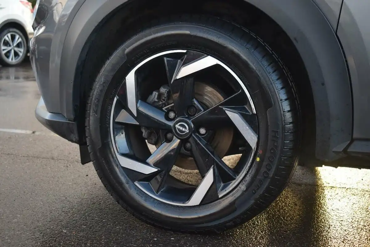 2023-nissan-juke-10-dig-t-n-connecta-big-6